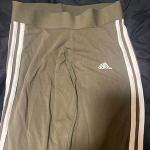 Adidas leggings